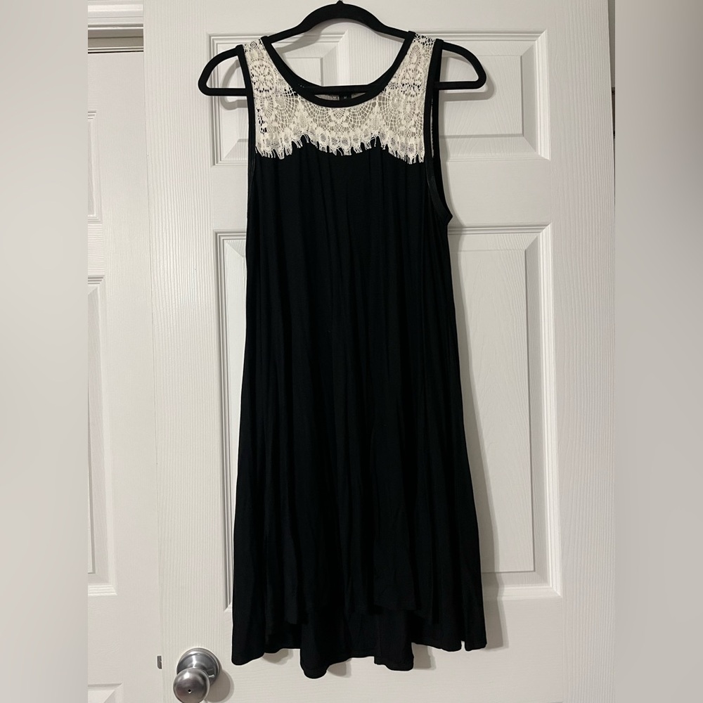 Karen Kane Black Dress with White Lace Yoke